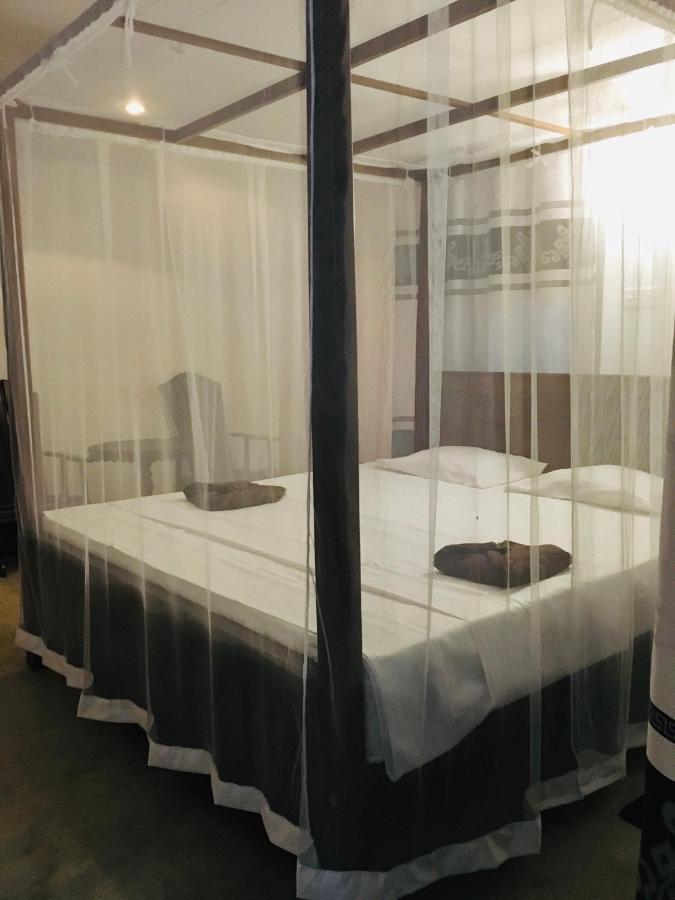 Hiriketiya Orchid Villa Диквела Екстериор снимка